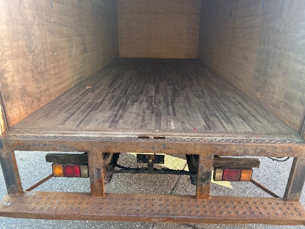 Light Duty Box Truck-Light and Medium Duty Trucks-Isuzu-2018-NPR-Chicopee-MA-300,000\n\t\tmiles-$ 15,500 - Image 10
