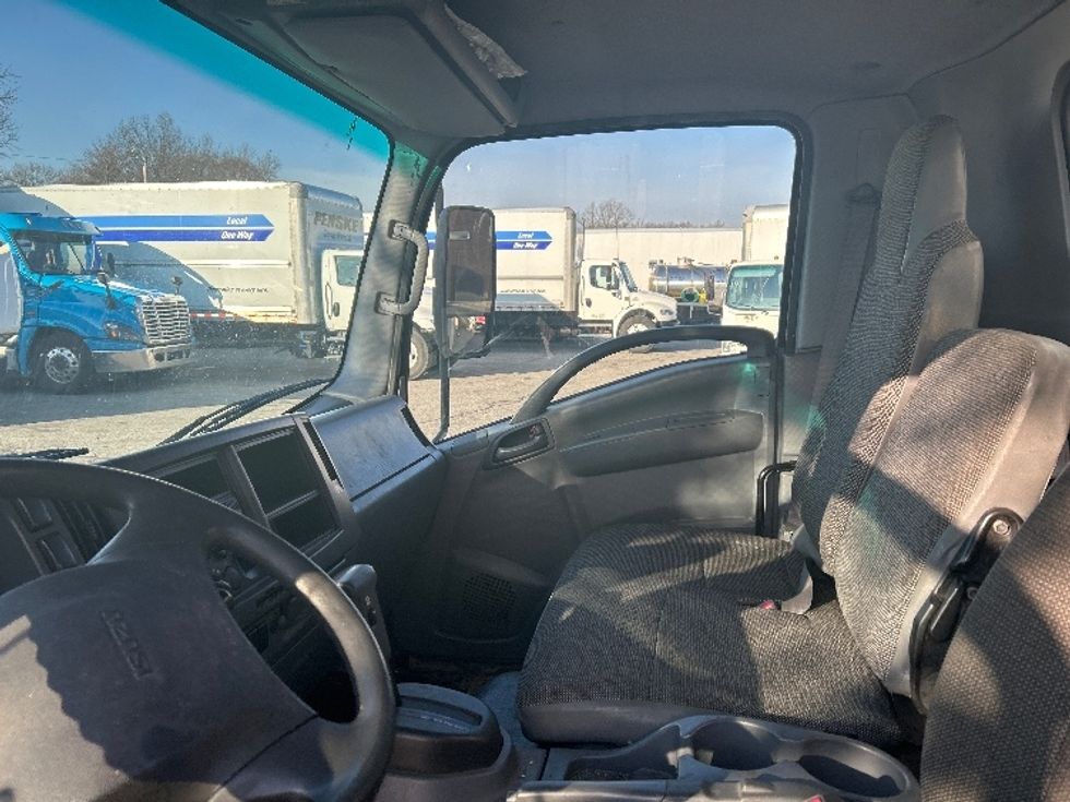 Light Duty Box Truck-Light and Medium Duty Trucks-Isuzu-2018-NPR-Chicopee-MA-300,000\n\t\tmiles-$ 15,500 - Image 19