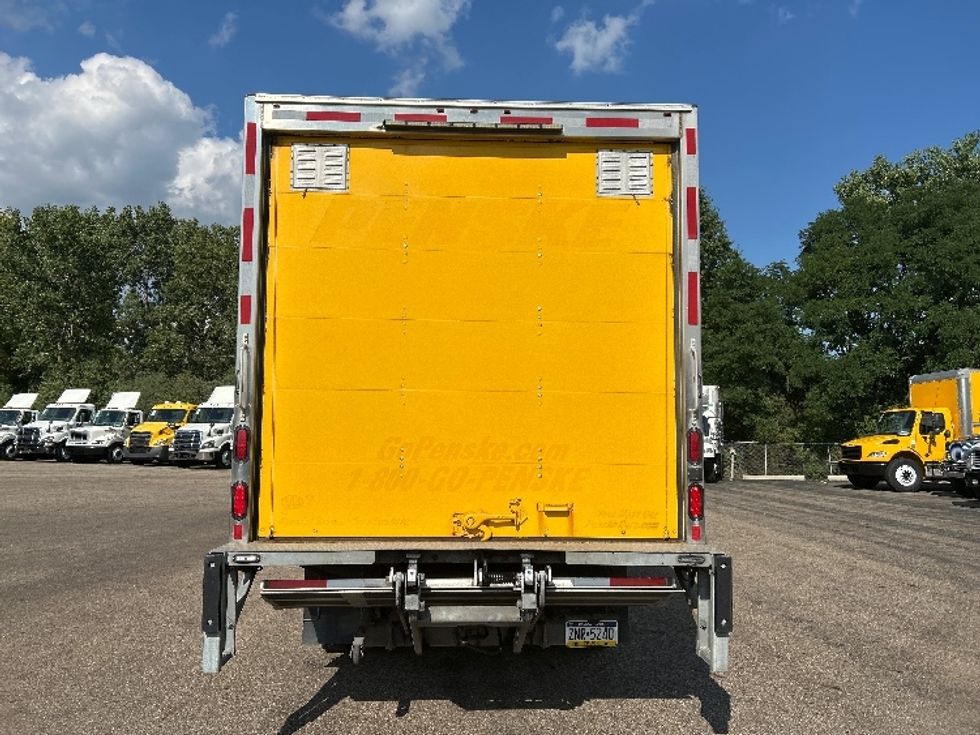 Light Duty Box Truck-Light and Medium Duty Trucks-Isuzu-2018-NPR EFI-Akron-OH-54,002\n\t\tmiles-$ 35,750 - Image 7