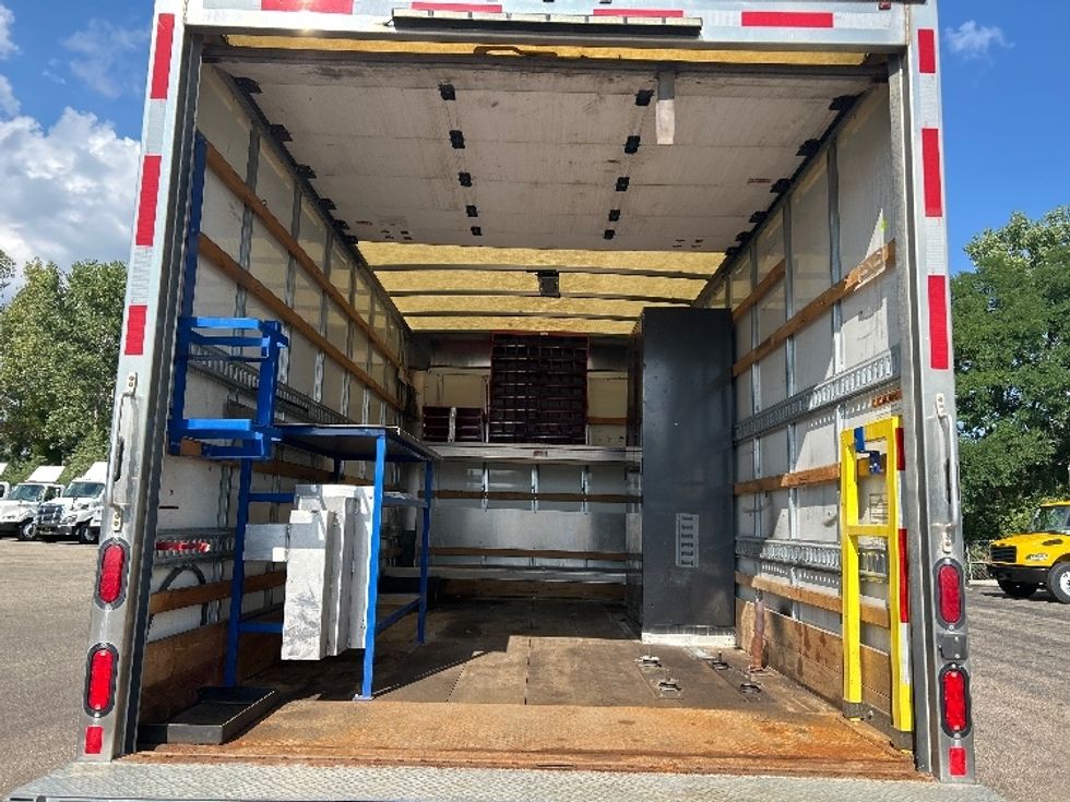 Light Duty Box Truck-Light and Medium Duty Trucks-Isuzu-2018-NPR EFI-Akron-OH-54,002\n\t\tmiles-$ 35,750 - Image 8