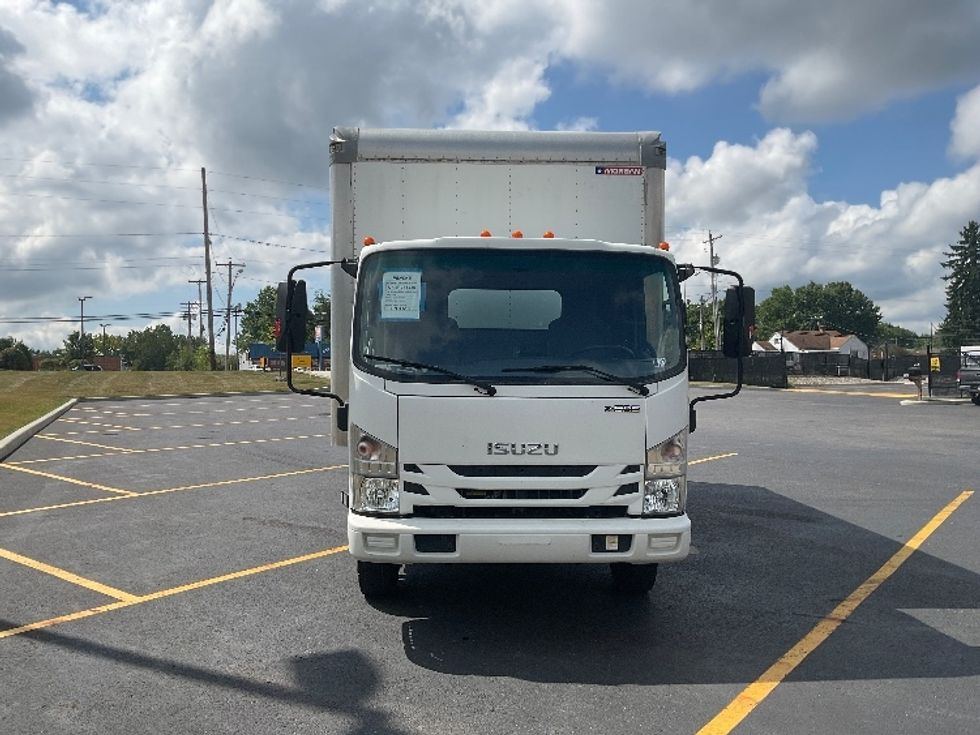 Light Duty Box Truck-Light and Medium Duty Trucks-Isuzu-2018-NPR EFI-Akron-OH-68,713\n\t\tmiles-$ 34,250 - Image 2