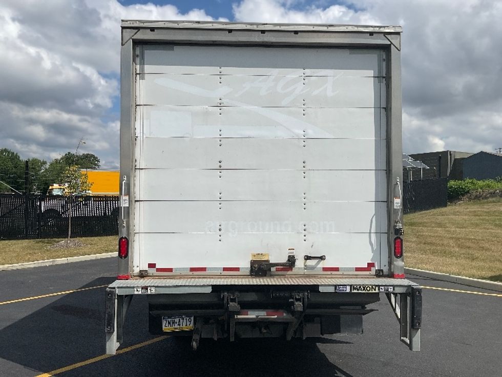 Light Duty Box Truck-Light and Medium Duty Trucks-Isuzu-2018-NPR EFI-Akron-OH-68,713\n\t\tmiles-$ 34,250 - Image 7