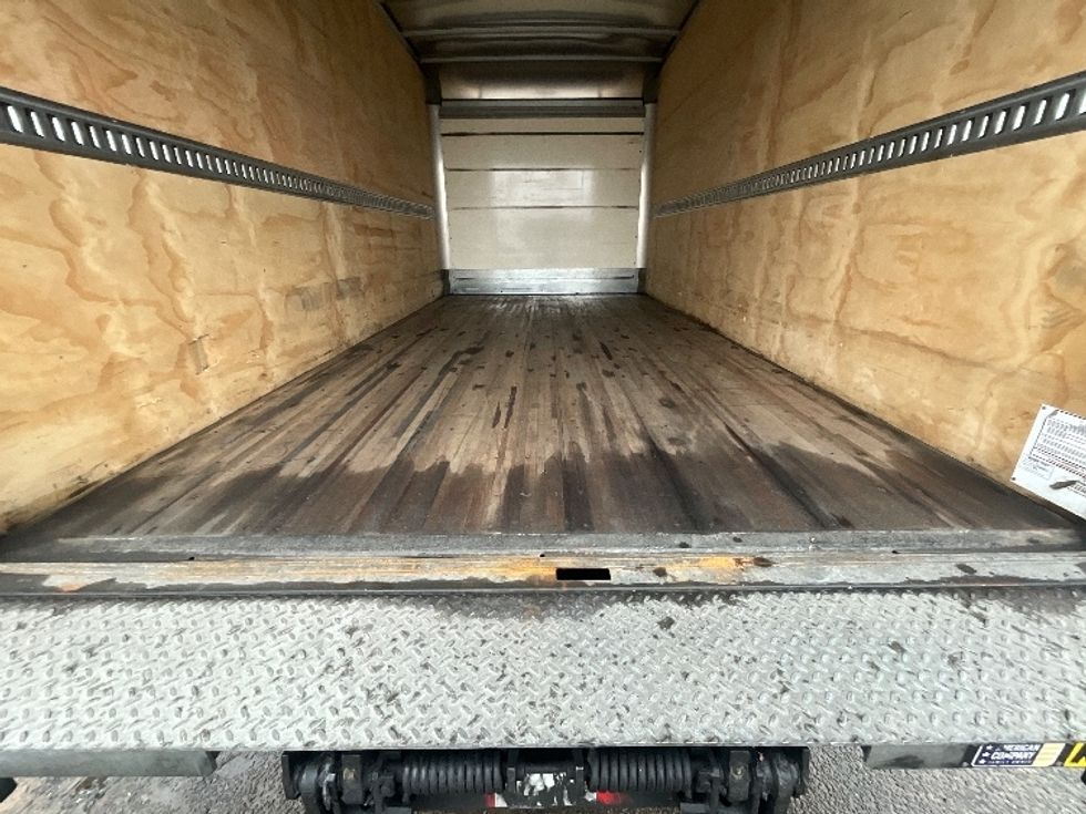 Light Duty Box Truck-Light and Medium Duty Trucks-Isuzu-2018-NPR EFI-Alexandria-VA-54,847\n\t\tmiles-$ 36,750 - Image 10