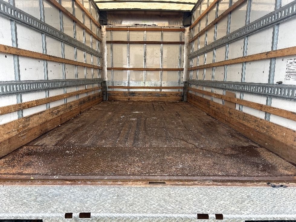 Light Duty Box Truck-Light and Medium Duty Trucks-Isuzu-2018-NPR EFI-Braintree-MA-105,263\n\t\tmiles-$ 32,000 - Image 10