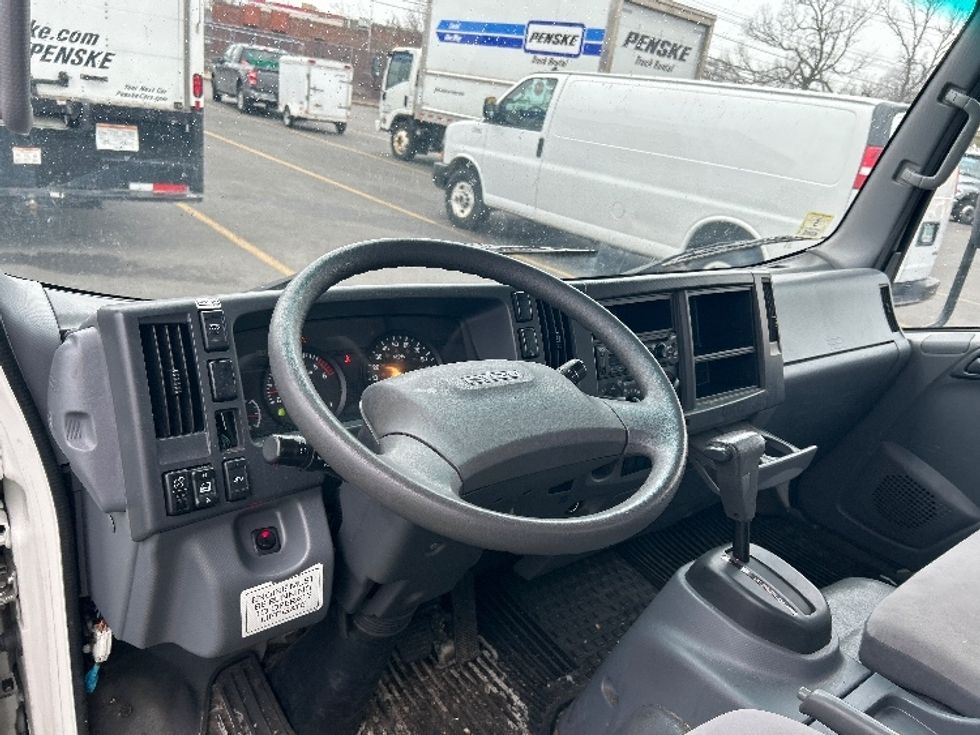 Light Duty Box Truck-Light and Medium Duty Trucks-Isuzu-2018-NPR EFI-Braintree-MA-105,263\n\t\tmiles-$ 32,000 - Image 17