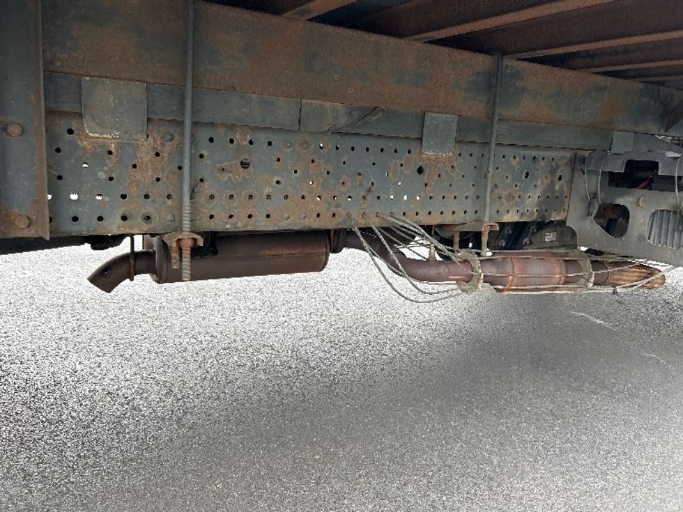 Light Duty Box Truck-Light and Medium Duty Trucks-Isuzu-2018-NPR EFI-Cranbury-NJ-128,695\n\t\tmiles-$ 30,750 - Image 14