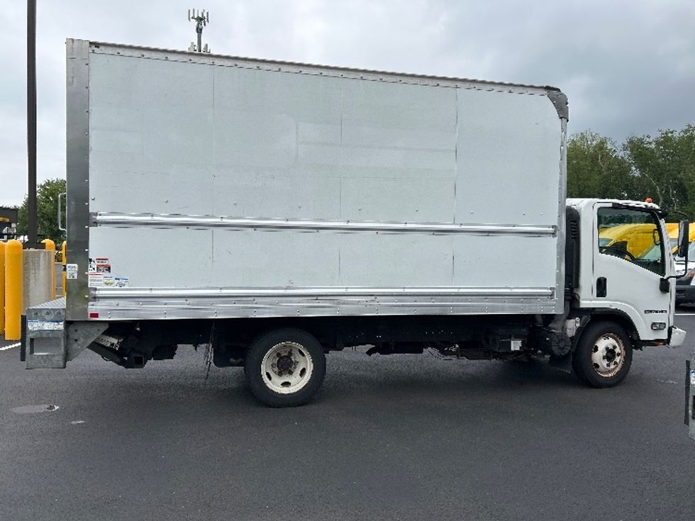 Light Duty Box Truck-Light and Medium Duty Trucks-Isuzu-2018-NPR EFI-Cranbury-NJ-128,695\n\t\tmiles-$ 30,750 - Image 15
