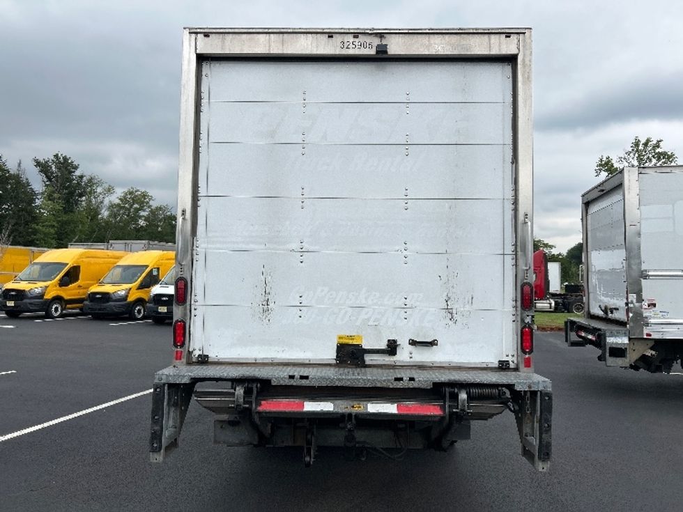 Light Duty Box Truck-Light and Medium Duty Trucks-Isuzu-2018-NPR EFI-Cranbury-NJ-128,695\n\t\tmiles-$ 30,750 - Image 7