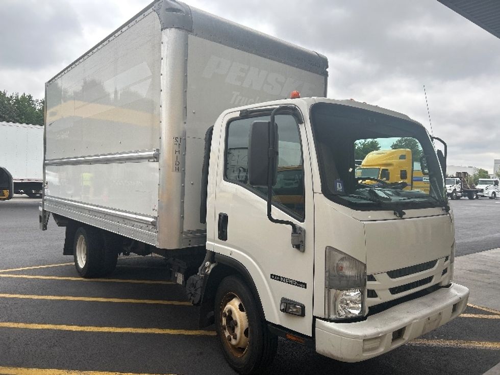 Light Duty Box Truck-Light and Medium Duty Trucks-Isuzu-2018-NPR EFI-Cranbury-NJ-129,660\n\t\tmiles-$ 30,500 - Image 1