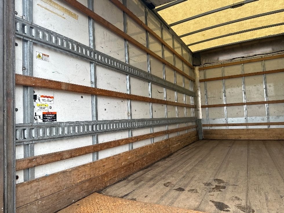 Light Duty Box Truck-Light and Medium Duty Trucks-Isuzu-2018-NPR EFI-Dayton-NJ-122,021\n\t\tmiles-$ 32,250 - Image 10