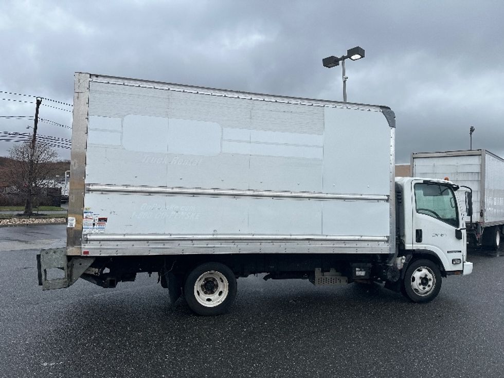 Light Duty Box Truck-Light and Medium Duty Trucks-Isuzu-2018-NPR EFI-Dayton-NJ-122,021\n\t\tmiles-$ 32,250 - Image 14