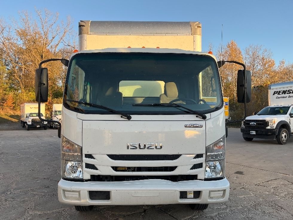 Light Duty Box Truck-Light and Medium Duty Trucks-Isuzu-2018-NPR EFI-Des Moines-IA-109,716\n\t\tmiles-$ 33,750 - Image 2