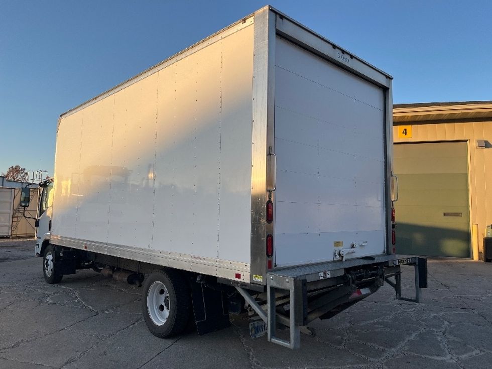 Light Duty Box Truck-Light and Medium Duty Trucks-Isuzu-2018-NPR EFI-Des Moines-IA-109,716\n\t\tmiles-$ 33,750 - Image 6