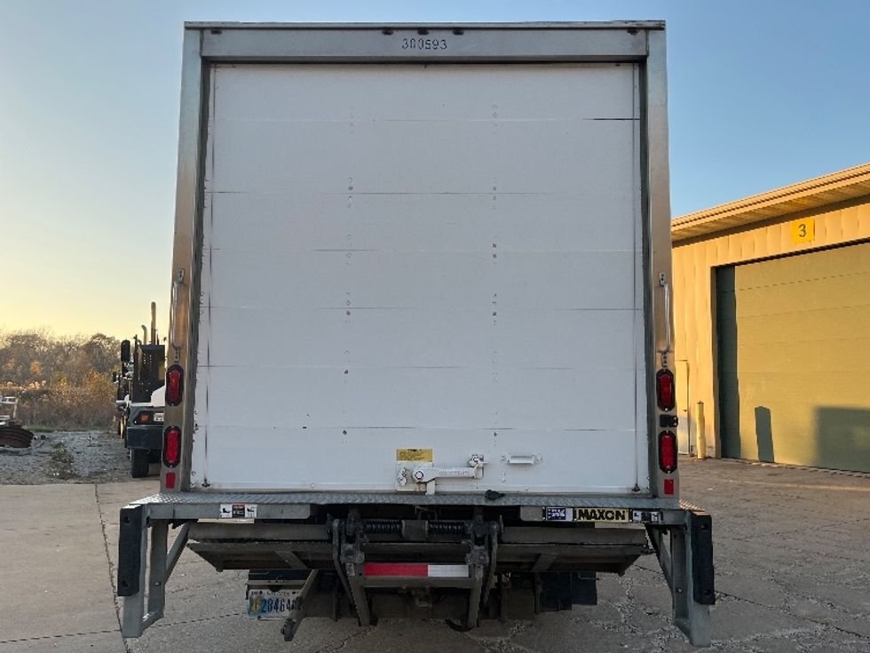 Light Duty Box Truck-Light and Medium Duty Trucks-Isuzu-2018-NPR EFI-Des Moines-IA-109,716\n\t\tmiles-$ 33,750 - Image 7