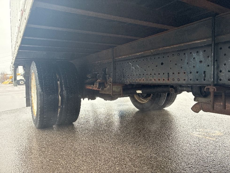 Light Duty Box Truck-Light and Medium Duty Trucks-Isuzu-2018-NPR EFI-Elkhart-IN-27,460\n\t\tmiles-$ 35,250 - Image 14