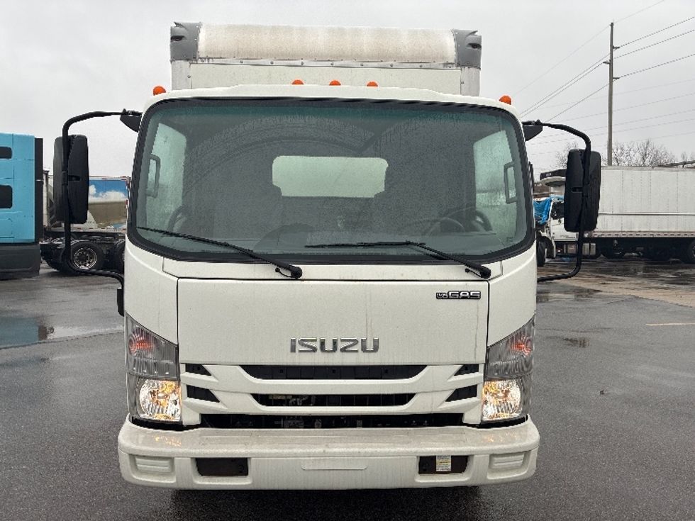 Light Duty Box Truck-Light and Medium Duty Trucks-Isuzu-2018-NPR EFI-Elkhart-IN-27,460\n\t\tmiles-$ 35,250 - Image 2