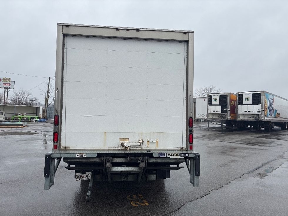 Light Duty Box Truck-Light and Medium Duty Trucks-Isuzu-2018-NPR EFI-Elkhart-IN-27,460\n\t\tmiles-$ 35,250 - Image 4