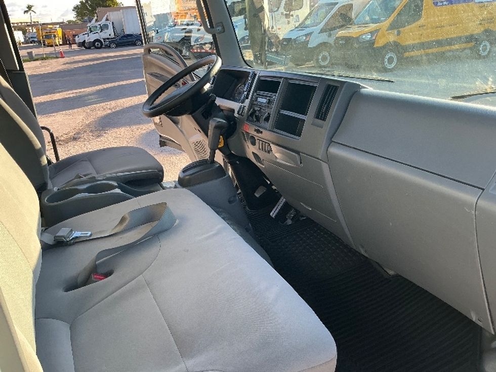 Light Duty Box Truck-Light and Medium Duty Trucks-Isuzu-2018-NPR EFI-Miami-FL-94,543\n\t\tmiles-$ 35,000 - Image 22