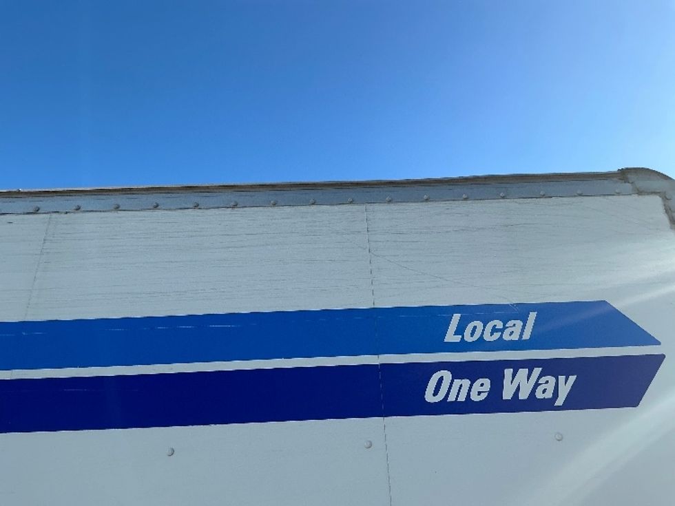 Light Duty Box Truck-Light and Medium Duty Trucks-Isuzu-2018-NPR EFI-Miami-FL-94,543\n\t\tmiles-$ 35,000 - Image 26