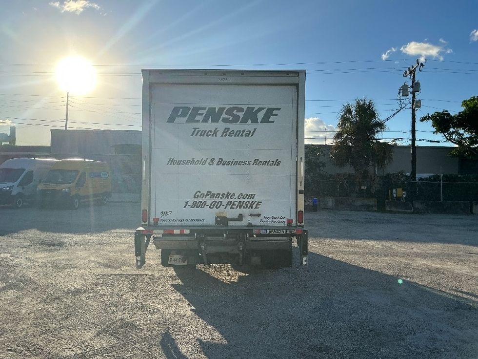 Light Duty Box Truck-Light and Medium Duty Trucks-Isuzu-2018-NPR EFI-Miami-FL-94,543\n\t\tmiles-$ 35,000 - Image 7