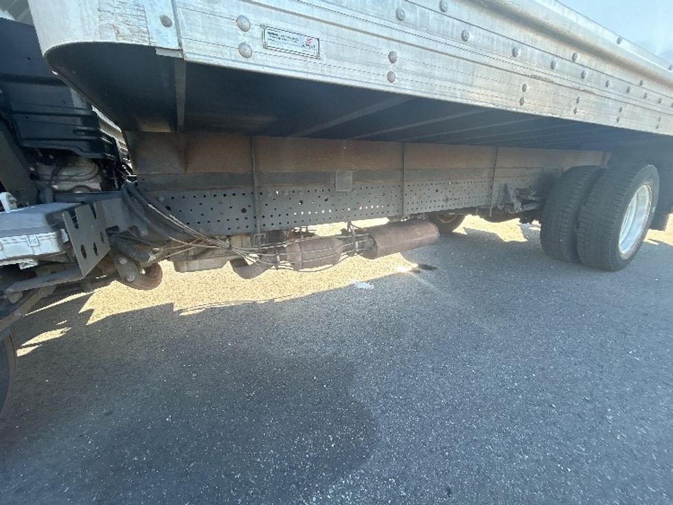 Light Duty Box Truck-Light and Medium Duty Trucks-Isuzu-2018-NPR EFI-Millville-NJ-149,385\n\t\tmiles-$ 31,250 - Image 5