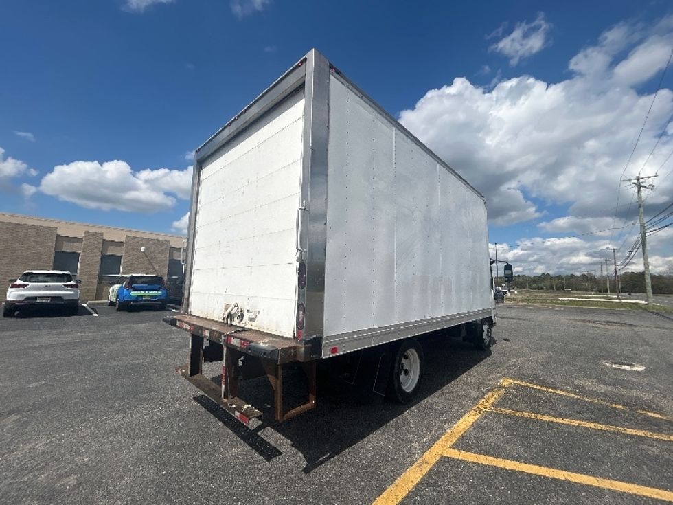 Light Duty Box Truck-Light and Medium Duty Trucks-Isuzu-2018-NPR EFI-Millville-NJ-76,377\n\t\tmiles-$ 31,750 - Image 13
