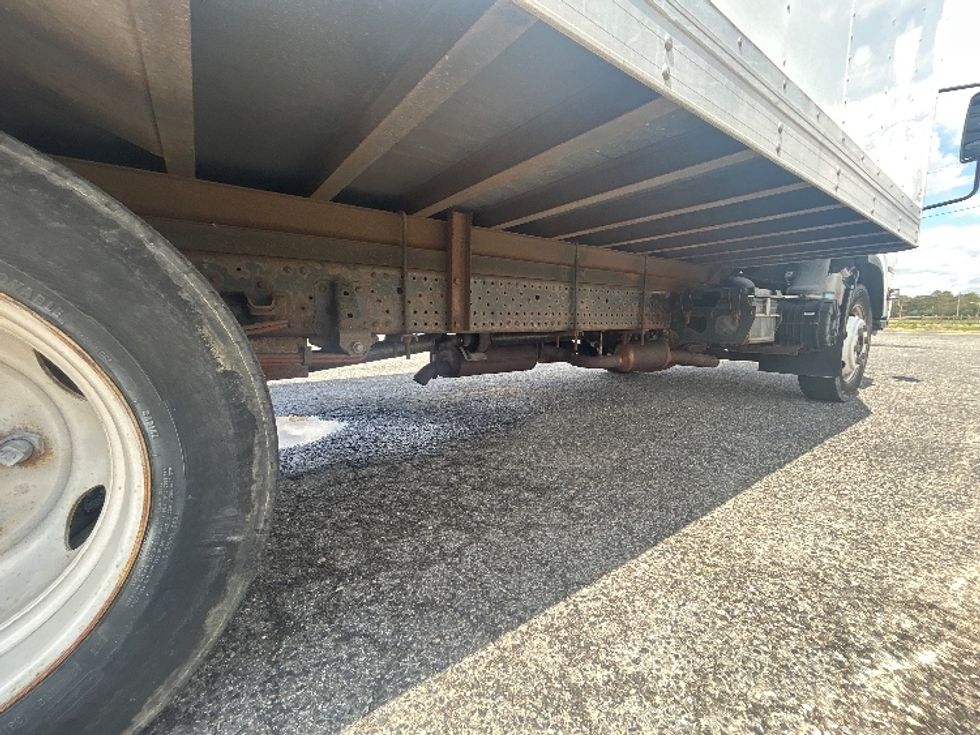Light Duty Box Truck-Light and Medium Duty Trucks-Isuzu-2018-NPR EFI-Millville-NJ-76,377\n\t\tmiles-$ 31,750 - Image 14