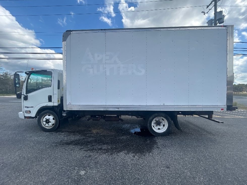 Light Duty Box Truck-Light and Medium Duty Trucks-Isuzu-2018-NPR EFI-Millville-NJ-76,377\n\t\tmiles-$ 31,750 - Image 4