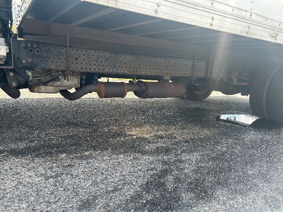 Light Duty Box Truck-Light and Medium Duty Trucks-Isuzu-2018-NPR EFI-Millville-NJ-76,377\n\t\tmiles-$ 31,750 - Image 5