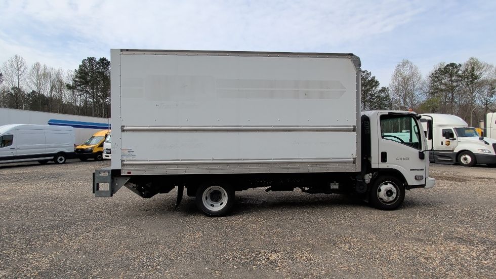 Light Duty Box Truck-Light and Medium Duty Trucks-Isuzu-2018-NPR EFI-Pensacola-FL-156,141\n\t\tmiles-$ 28,250 - Image 15