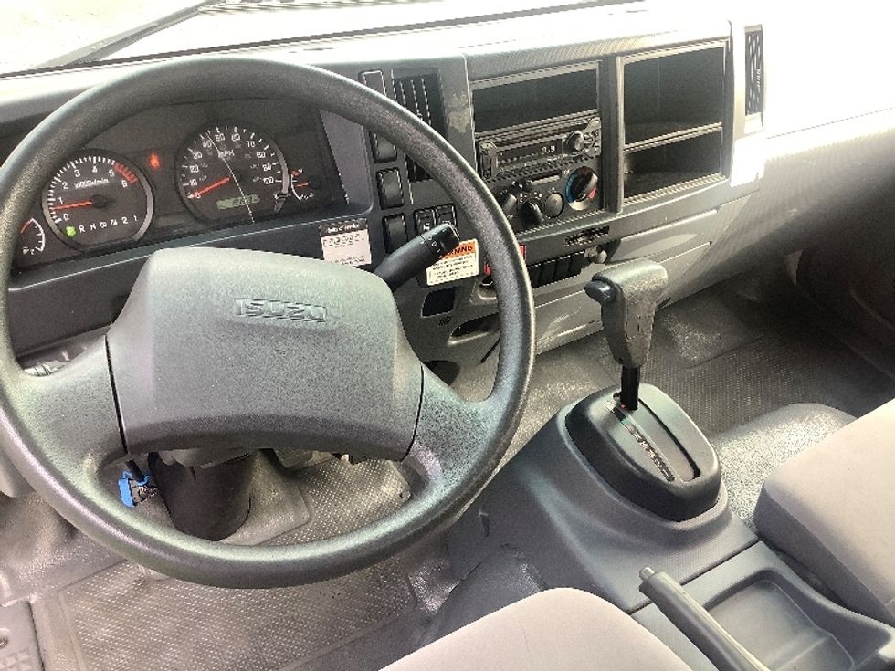 Light Duty Box Truck-Light and Medium Duty Trucks-Isuzu-2018-NPR EFI-Pensacola-FL-156,141\n\t\tmiles-$ 28,250 - Image 18