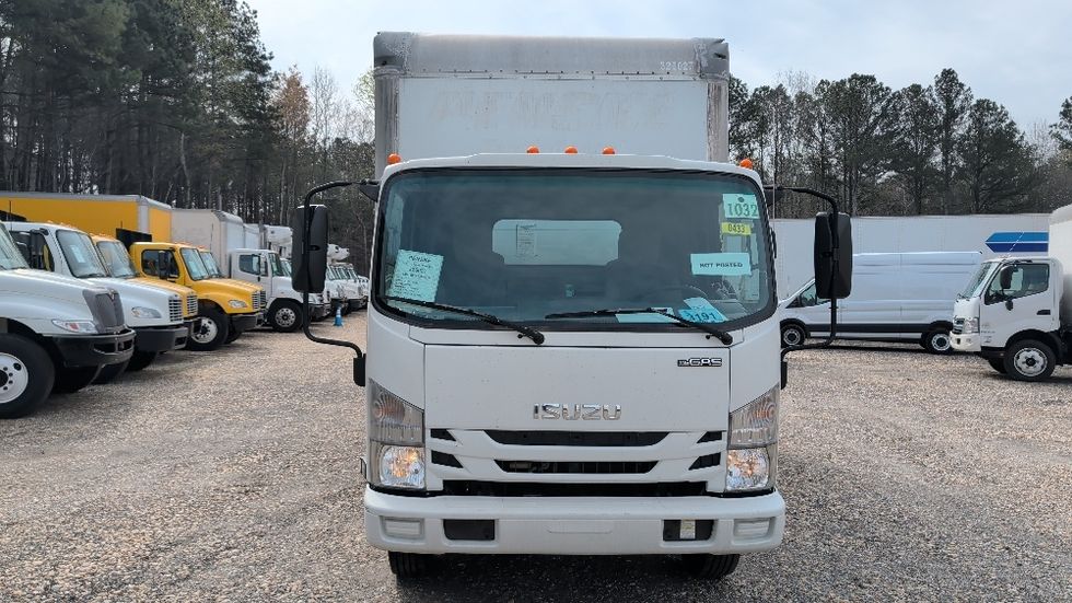 Light Duty Box Truck-Light and Medium Duty Trucks-Isuzu-2018-NPR EFI-Pensacola-FL-156,141\n\t\tmiles-$ 28,250 - Image 2