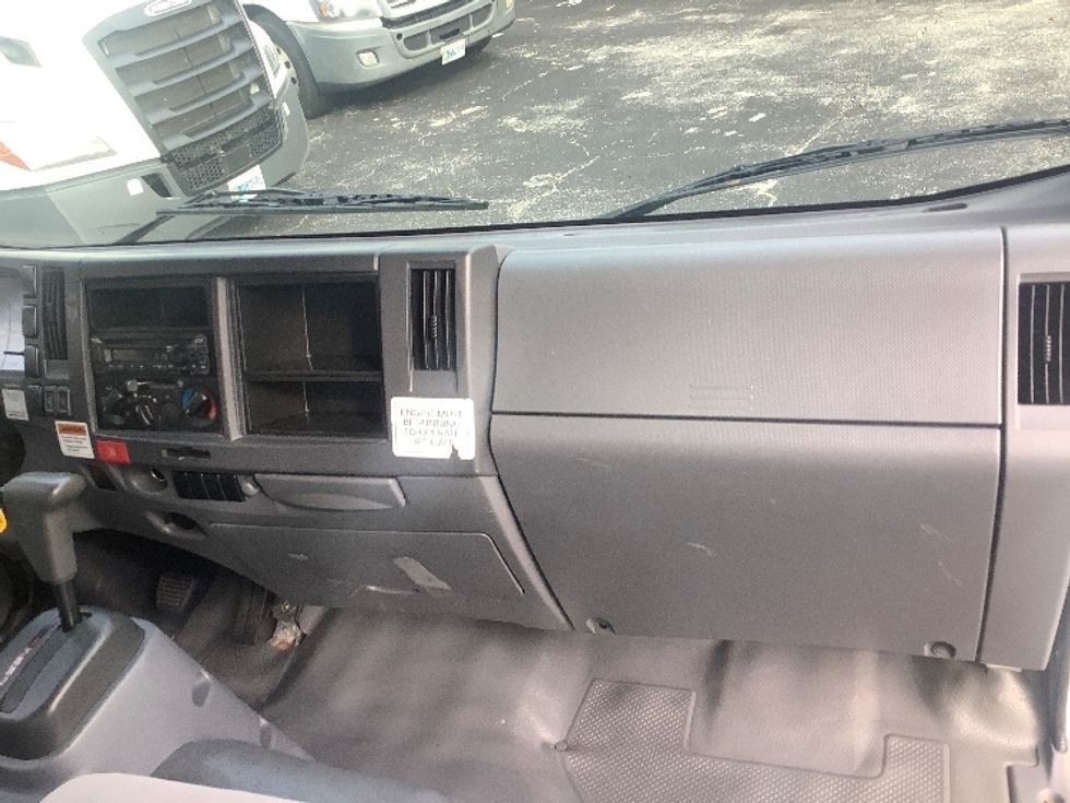 Light Duty Box Truck-Light and Medium Duty Trucks-Isuzu-2018-NPR EFI-Pensacola-FL-156,141\n\t\tmiles-$ 28,250 - Image 21