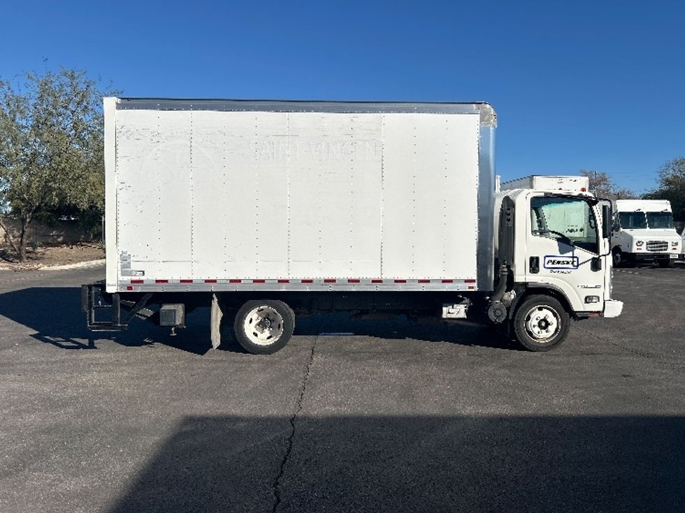 Light Duty Box Truck-Light and Medium Duty Trucks-Isuzu-2018-NPR EFI-Phoenix-AZ-64,538\n\t\tmiles-$ 36,000 - Image 15