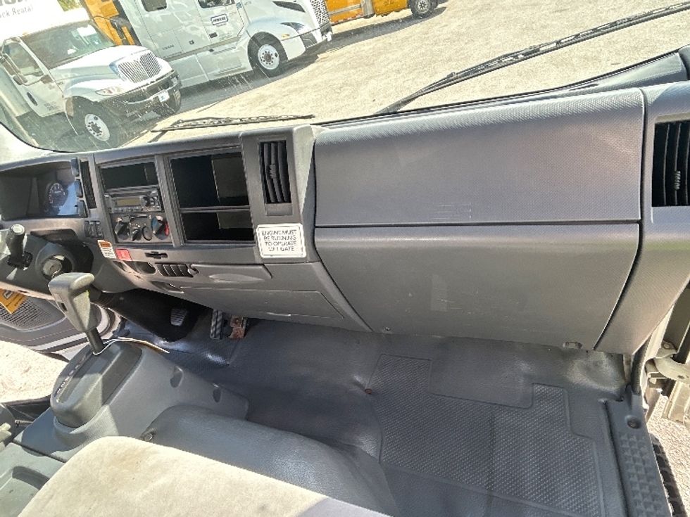 Light Duty Box Truck-Light and Medium Duty Trucks-Isuzu-2018-NPR EFI-Pompano Beach-FL-112,382\n\t\tmiles-$ 34,500 - Image 21