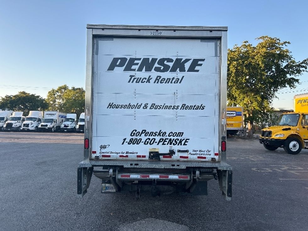 Light Duty Box Truck-Light and Medium Duty Trucks-Isuzu-2018-NPR EFI-Riviera Beach-FL-135,440\n\t\tmiles-$ 31,500 - Image 7