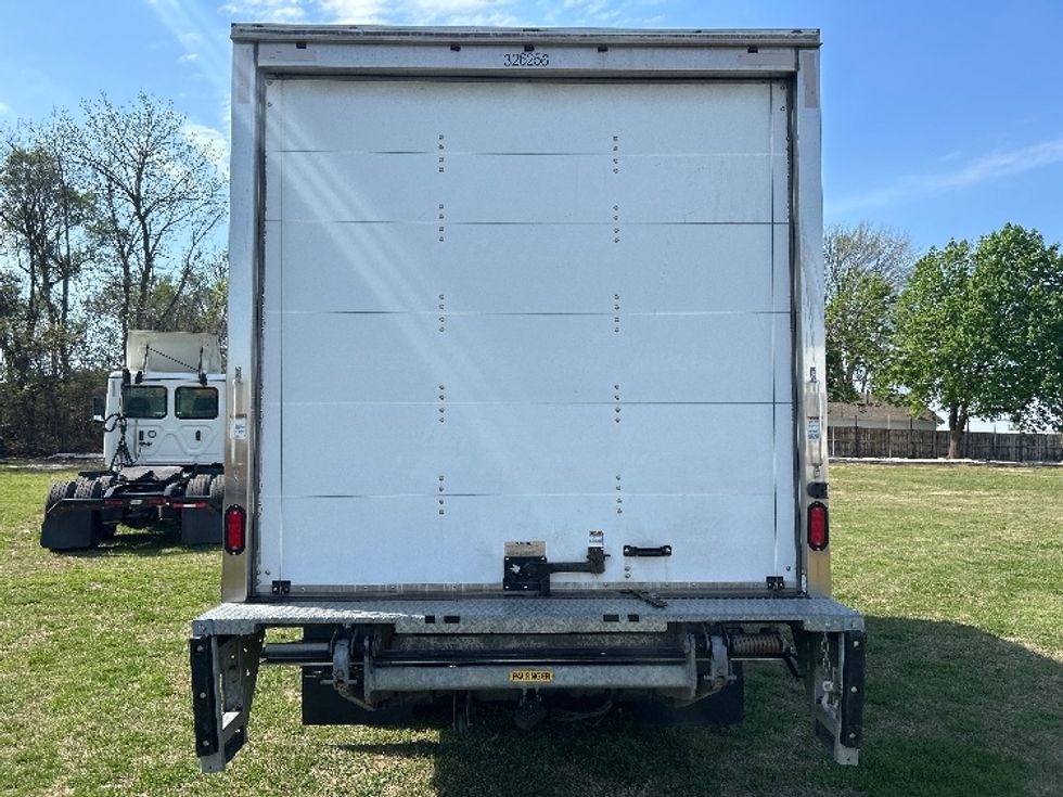 Light Duty Box Truck-Light and Medium Duty Trucks-Isuzu-2018-NPR EFI-Springfield-MO-104,415\n\t\tmiles-$ 32,750 - Image 7