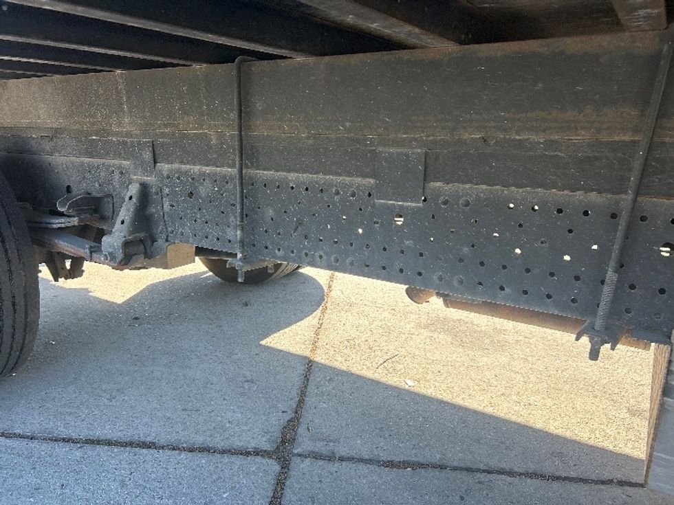 Light Duty Box Truck-Light and Medium Duty Trucks-Isuzu-2018-NPR EFI-Tampa-FL-147,034\n\t\tmiles-$ 26,500 - Image 14