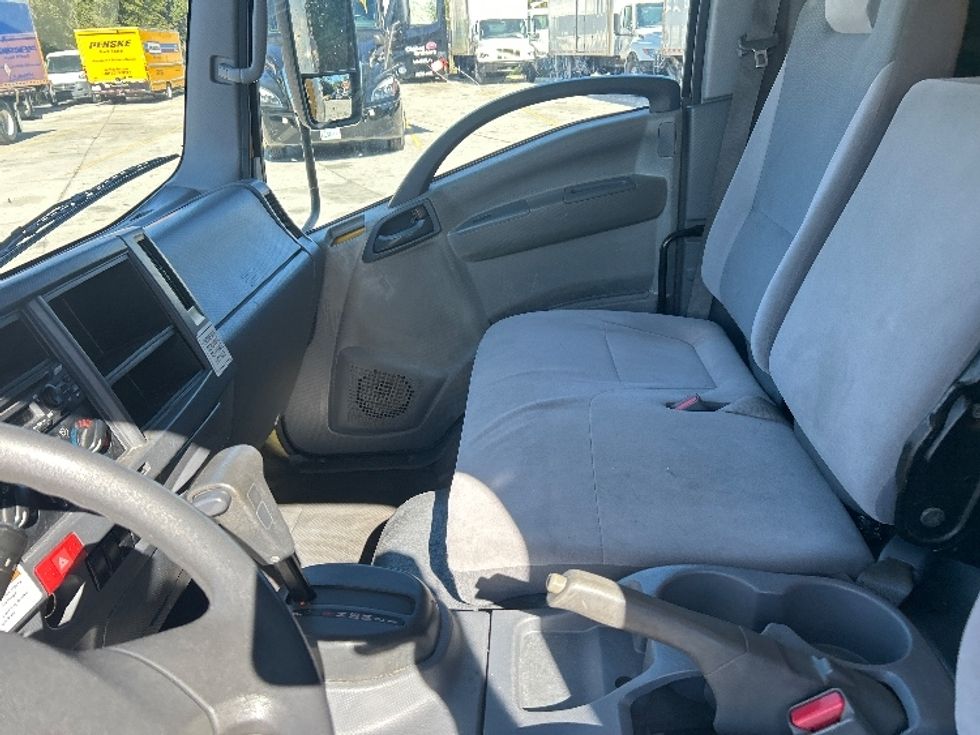 Light Duty Box Truck-Light and Medium Duty Trucks-Isuzu-2018-NPR EFI-Tampa-FL-147,034\n\t\tmiles-$ 26,500 - Image 19