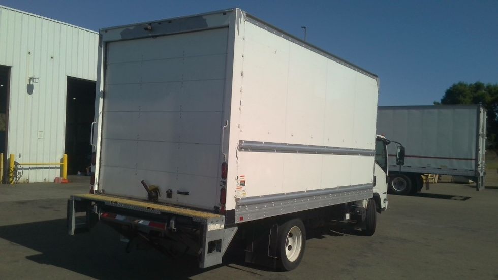 Light Duty Box Truck-Light and Medium Duty Trucks-Isuzu-2018-NPR EFI-Tracy-CA-100,270\n\t\tmiles-$ 34,500 - Image 13