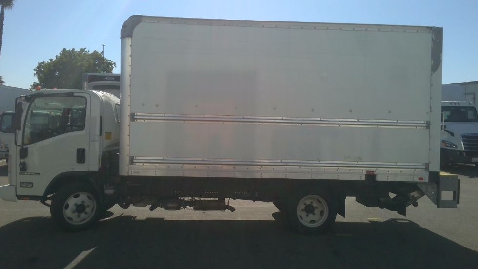 Light Duty Box Truck-Light and Medium Duty Trucks-Isuzu-2018-NPR EFI-Tracy-CA-100,270\n\t\tmiles-$ 34,500 - Image 4