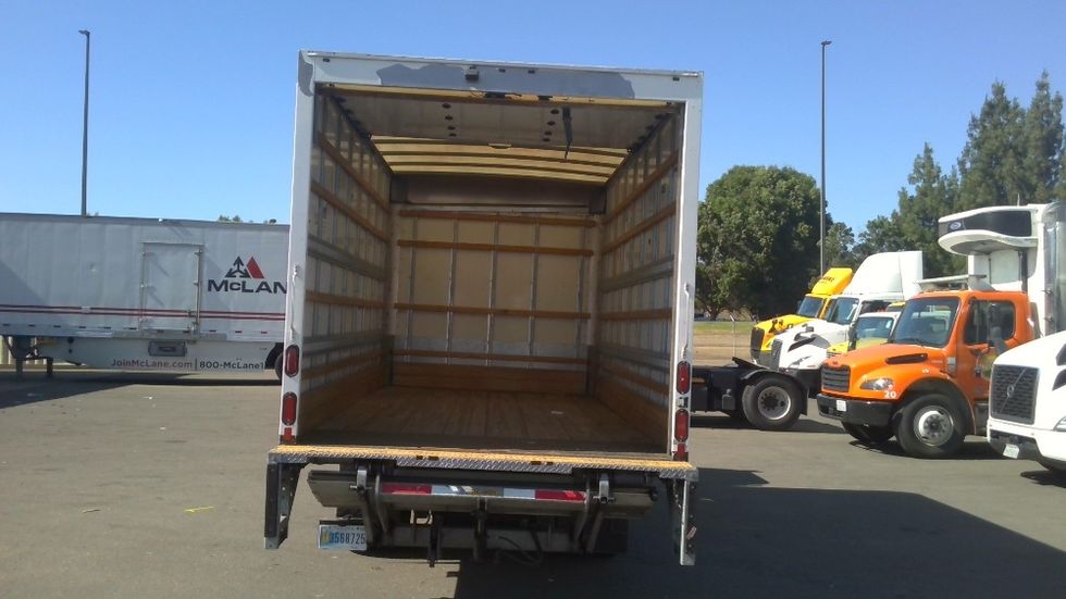 Light Duty Box Truck-Light and Medium Duty Trucks-Isuzu-2018-NPR EFI-Tracy-CA-100,270\n\t\tmiles-$ 34,500 - Image 8