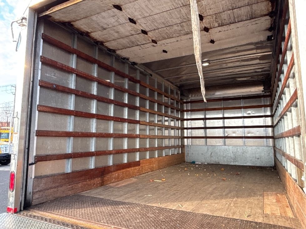 Light Duty Box Truck-Light and Medium Duty Trucks-Isuzu-2018-NPR EFI-West Babylon-NY-151,563\n\t\tmiles-$ 27,750 - Image 11