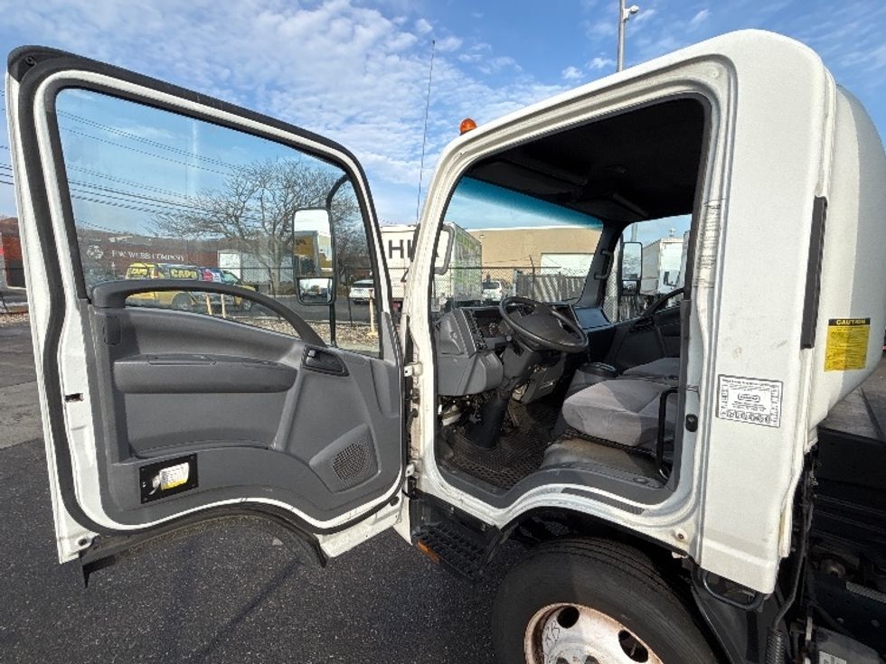 Light Duty Box Truck-Light and Medium Duty Trucks-Isuzu-2018-NPR EFI-West Babylon-NY-151,563\n\t\tmiles-$ 27,750 - Image 13