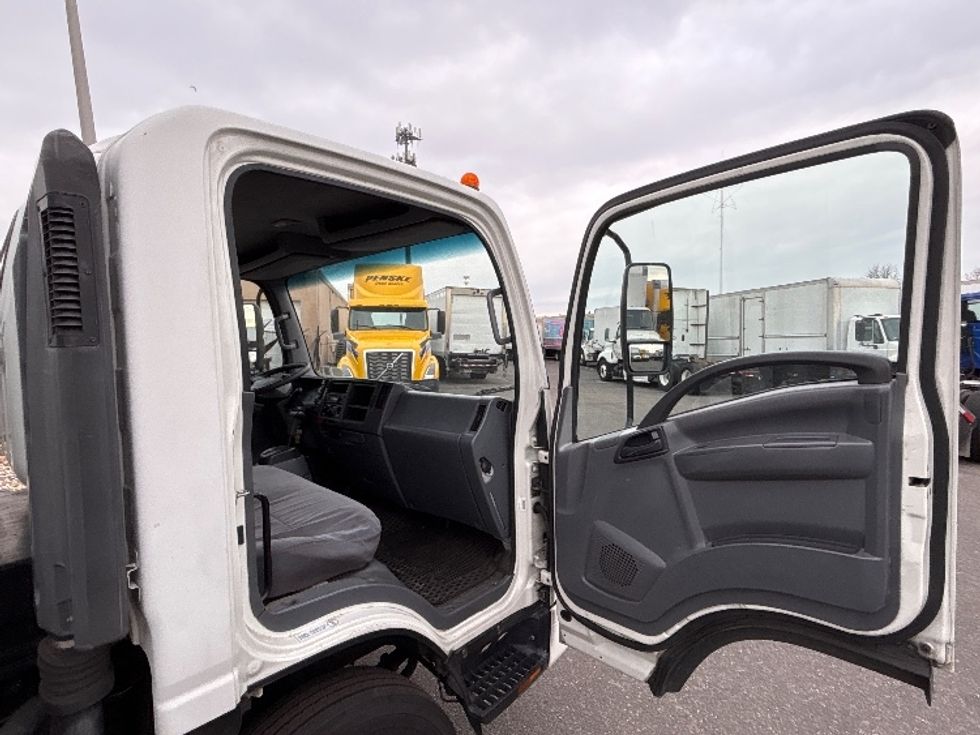 Light Duty Box Truck-Light and Medium Duty Trucks-Isuzu-2018-NPR EFI-West Babylon-NY-156,912\n\t\tmiles-$ 27,250 - Image 20