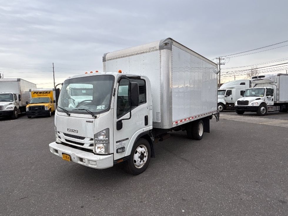 Light Duty Box Truck-Light and Medium Duty Trucks-Isuzu-2018-NPR EFI-West Babylon-NY-156,912\n\t\tmiles-$ 27,250 - Image 3