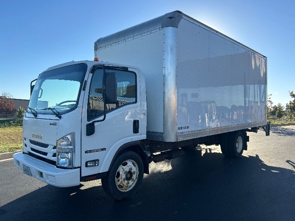 Light Duty Box Truck-Light and Medium Duty Trucks-Isuzu-2018-NPR EFI-Windsor-WI-83,888\n\t\tmiles-$ 32,750 - Image 3