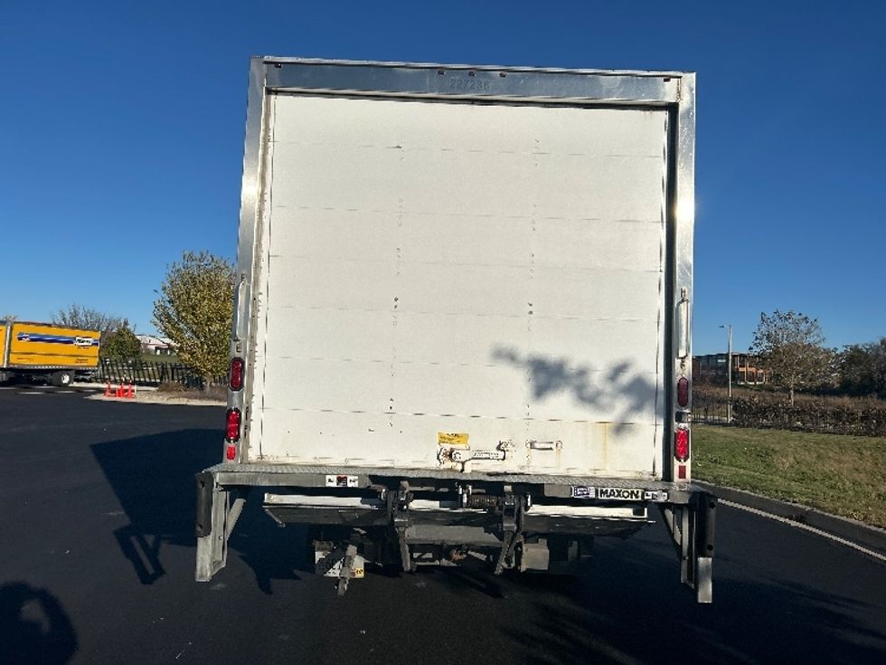 Light Duty Box Truck-Light and Medium Duty Trucks-Isuzu-2018-NPR EFI-Windsor-WI-83,888\n\t\tmiles-$ 32,750 - Image 7