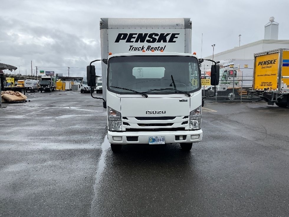 Light Duty Box Truck-Light and Medium Duty Trucks-Isuzu-2018-NPR-Kent-WA-89,247\n\t\tmiles-$ 42,250 - Image 2