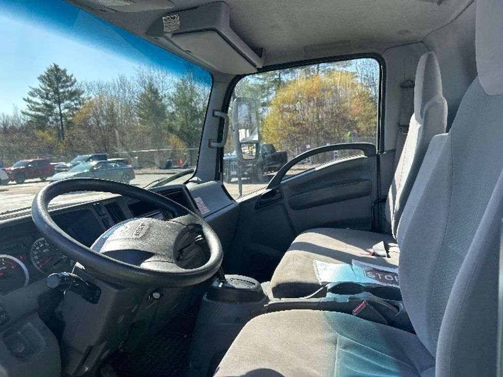 Light Duty Box Truck-Light and Medium Duty Trucks-Isuzu-2018-NPR-Londonderry-NH-277,473\n\t\tmiles-$ 17,500 - Image 18